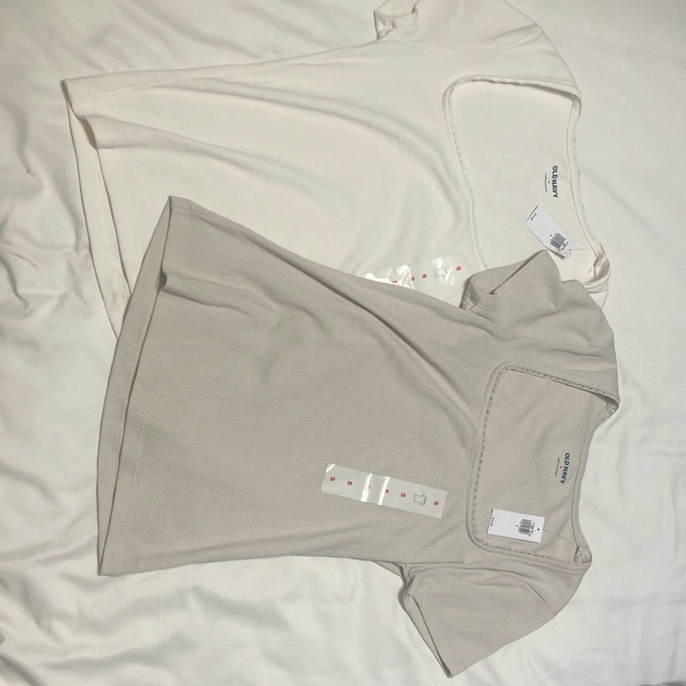 COS Women's Square Neck T-Shirts - White and Beige